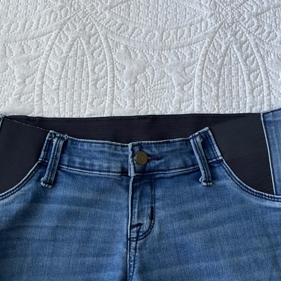 ISABEL MATERNITY Jeggings Jeans by Ingrid and Isobel - Picture 7 of 12